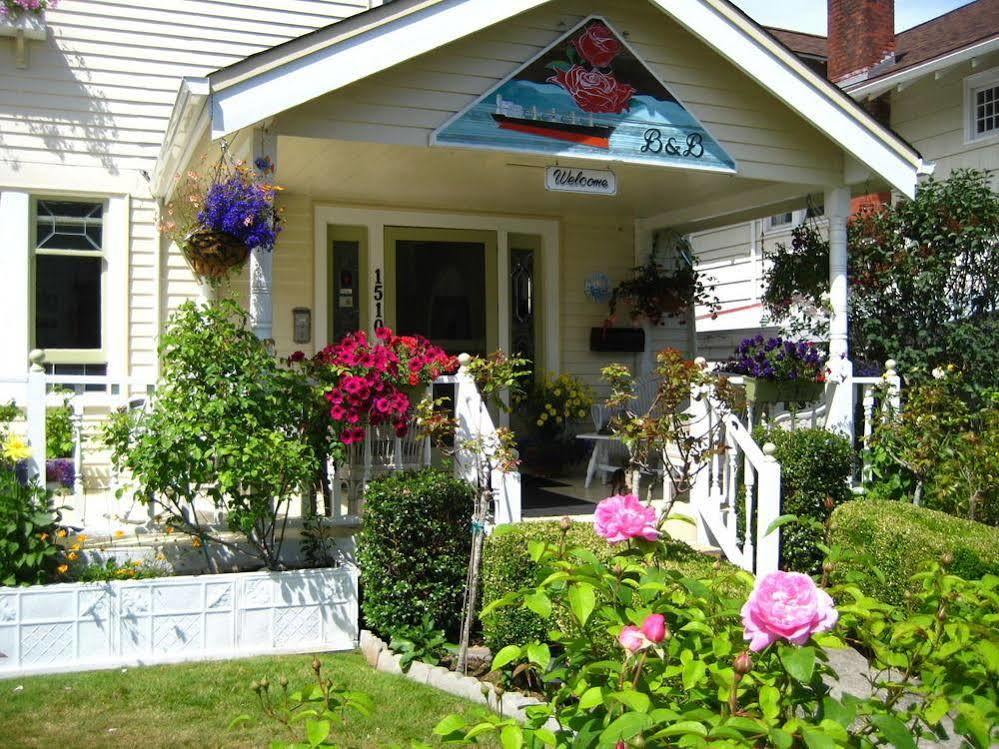 Rose River Inn B&B Astoria Exterior photo