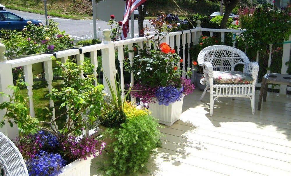 Rose River Inn B&B Astoria Exterior photo